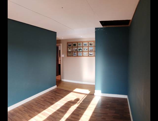 2 BEDROOM FREESTANDING FOR SALE IN SCHEEPERSHOOGTE